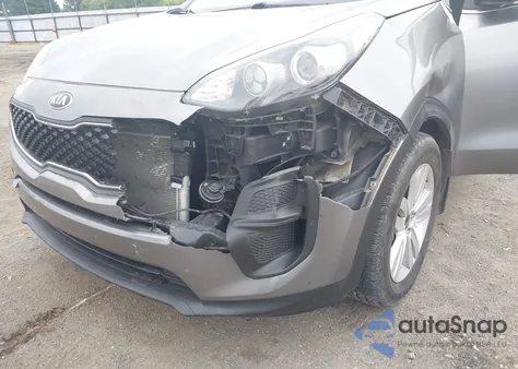 2019 Kia Sportage Lx z USA, uszkodzony, nr VIN KNDPM3AC2K7530171